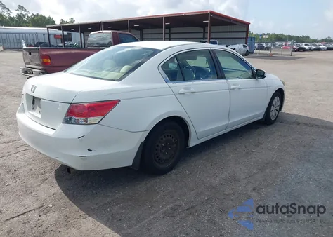 2010 Honda Accord 2.4 Lx z USA, uszkodzony, nr VIN 1HGCP2F35AA043302